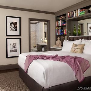 Luxury Suite